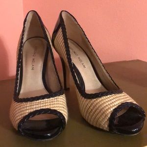 Antonio Melani size 8M heels